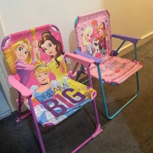 Kids folding chair (Elsa)
