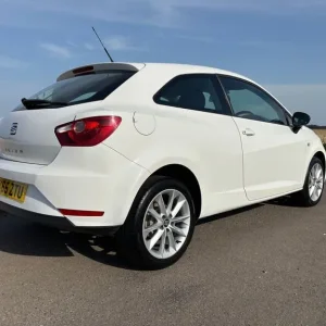 2015 SEAT Ibiza 1.4 Toca 3dr Hatchback - Image 2