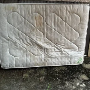 Double Bed with Mattress - Image 6
