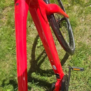 Trek FX+ 2 EBIKE in viper red - Image 2