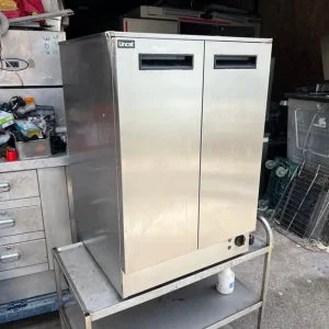 LINCAT HOT FOOD PLATE WARMER CABINET - Image 3