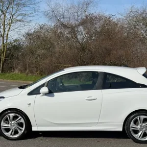 2015 Vauxhall Corsa 1.4i SRi VX Line Hatchback - Image 4