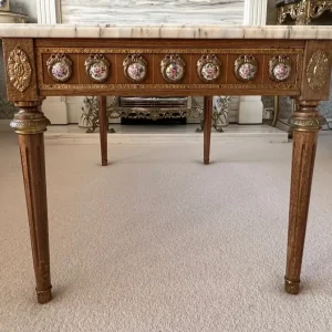 Vintage Walnut Veneer Coffee Table - Image 4