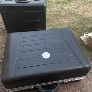 Parot wheeled engineers tool
