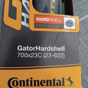 Continental Gator Hardshell 700 X23C Bike Tyre - Image 2