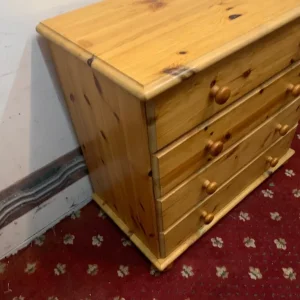 Pine chest of 4 drawers - Image 7