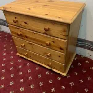 Pine chest of 4 drawers - Image 8