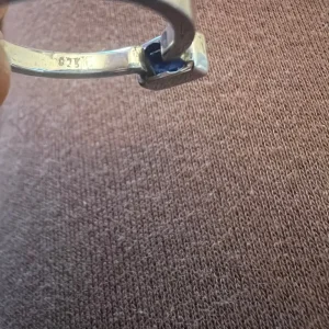 Silver Ring Set With Blue Sapphire Stone - Image 6