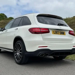 2017 Mercedes-Benz GLC 250d Estate 4Matic AMG Line - Image 4