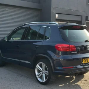 2015 Volkswagen Tiguan 2.0 TDi BlueMotion Tech R-Line 5dr Estate Diesel Manual - Image 6
