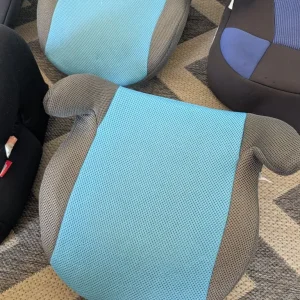 Various booster car seats for older kids - Image 3