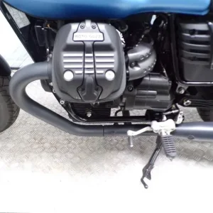 2022 MOTO GUZZI STONE LOW MILEAGE - Image 8