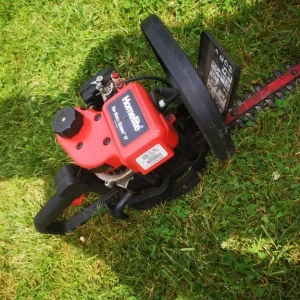 Hedge Trimmer - Homelite Shrub Shaper 17 inch - Image 2