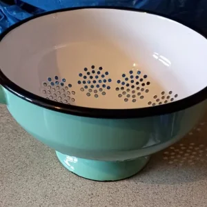 Metal Collander