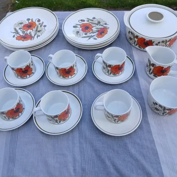 Wildflowers heirloom tableware set