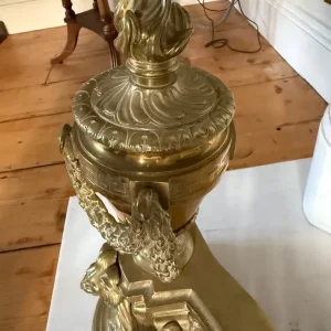 Large brass fender urn finial swags & lion heads - Image 8