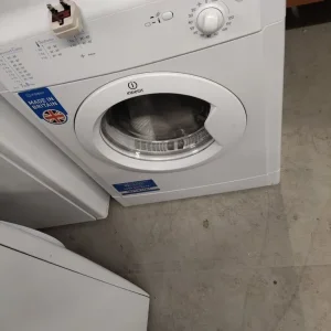 Indesit vented tumble dryer - Image 2