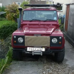 Land Rover Defender 110 County Station Wagon (CSW) - Image 3