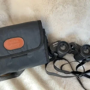 Halina Discovery Binoculars