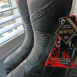 Alpine stars motorbike boots - Image 3