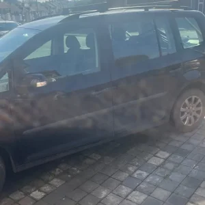 2009 Volkswagen Touran - Image 3