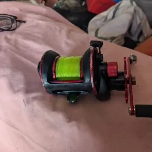 PENN 525 Mag3 multiplier fishing reel in good condition running lovely - Image 4