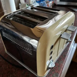 Morphy Richards 4 slice cream toaster - Image 2