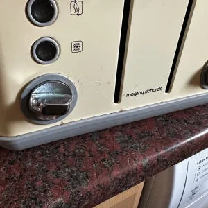 Morphy Richards 4 slice cream toaster - Image 7