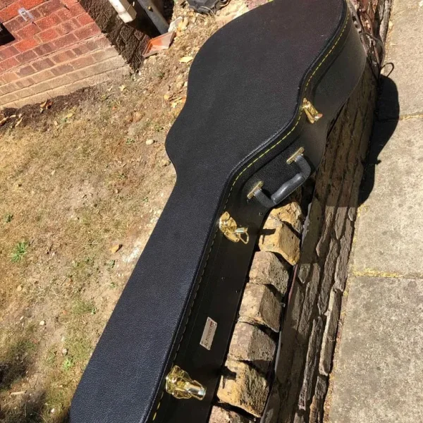Kinsman acoustic guitar hard case (dreadnought size)