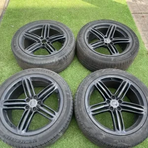 20" Genuine Audi Q5/Q7 5-Spoke Alloy Wheels and Tyres