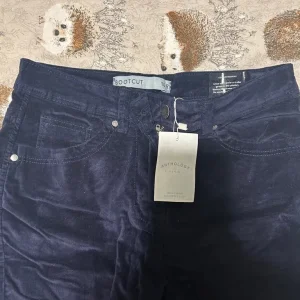 Velvet trousers - Image 2