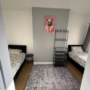 2 bed downstairs flat - Image 7