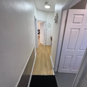 2 bed downstairs flat