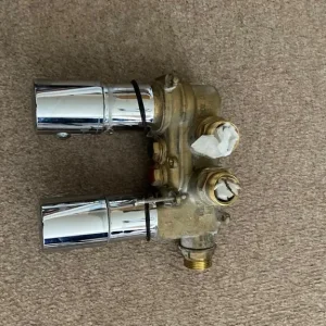 Shower valve and fittings
