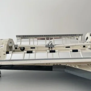 Lego space shuttle 10283 - Image 3