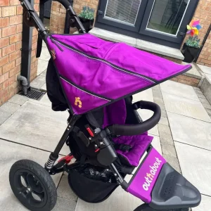 Out n About Nipper - Image 2