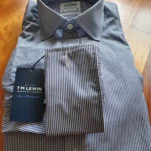 TM LEWIN formal shirt, classic collar, double cuffs