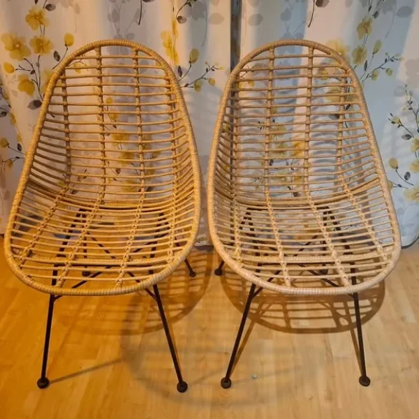 Vintage egg chair style