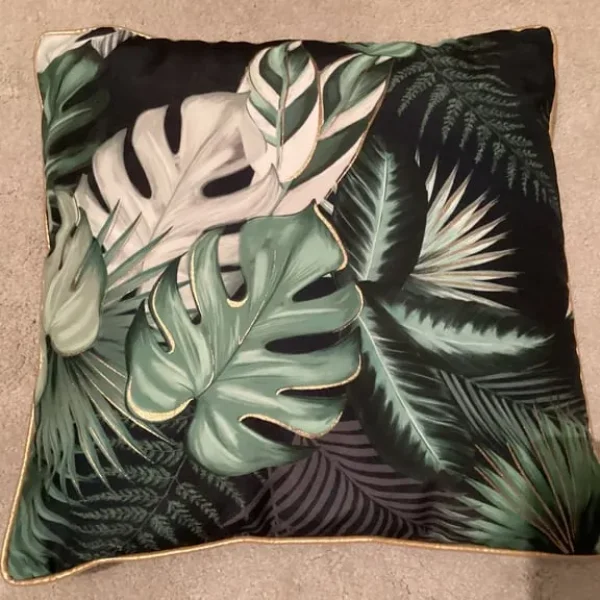 Four Square Green Leaf Cushions - Two Designs - Excellent Condition