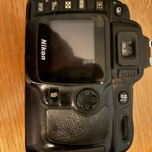Nikon d50 body - Image 2