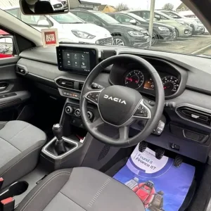 2023 Dacia Sandero Stepway 1.0 TCe EXTREME Hatchback 5dr Petrol Manual Euro 6 (s/s) (90 ps) - Image 5
