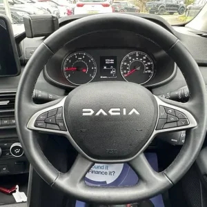 2023 Dacia Sandero Stepway 1.0 TCe EXTREME Hatchback 5dr Petrol Manual Euro 6 (s/s) (90 ps) - Image 6