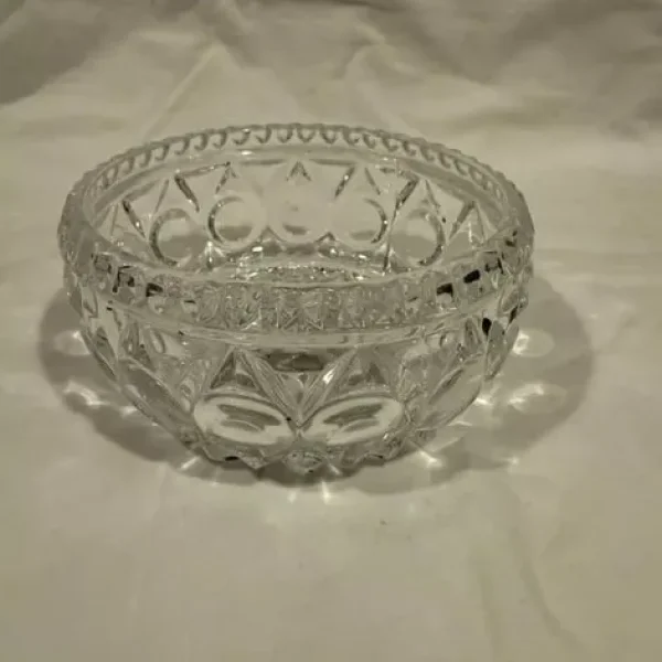 VINTAGE ART DECO BAGLEY EMPRESSGLASS BOWL