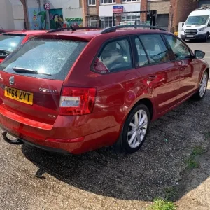 2014 Skoda Octavia 2.0 TDI CR Elegance 4x4 5dr Estate Diesel Manual - Image 6
