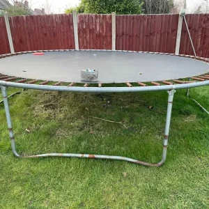 Trampoline