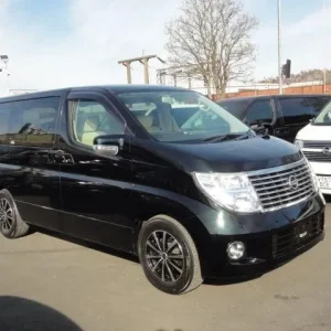 2025 Nissan Elgrand 2500 Petrol Automatic - Image 8