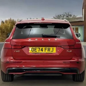 2024 Volvo V60 2.0 T6 PHEV Plus Dark Estate - Image 4