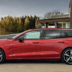 2024 Volvo V60 2.0 T6 PHEV Plus Dark Estate - Image 6