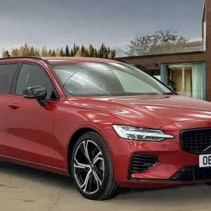 2024 Volvo V60 2.0 T6 PHEV Plus Dark Estate