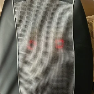 Shiatsu heat massaging chair - Image 4